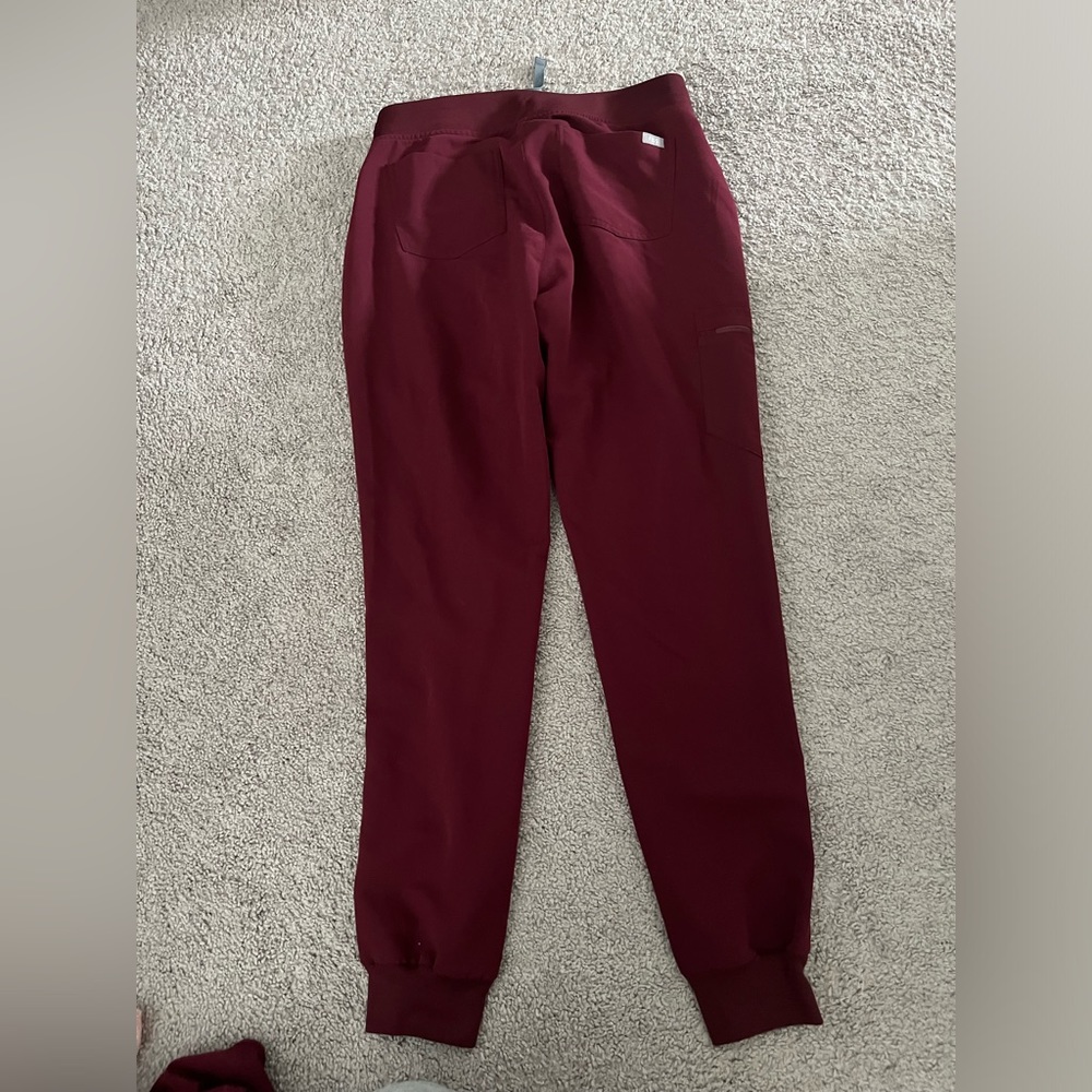 Never worn Figs burgundy joggers